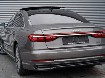 AUDI A8 50TDI LANG quattro PANO B&O Nachtsicht LUFT