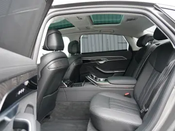 AUDI A8 50TDI LANG quattro PANO B&O Nachtsicht LUFT