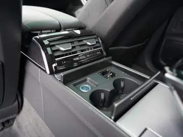 AUDI A8 50TDI LANG quattro PANO B&O Nachtsicht LUFT