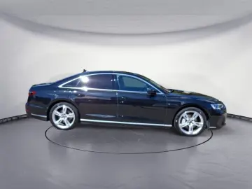 AUDI A8 50 TDI quattro tiptronic