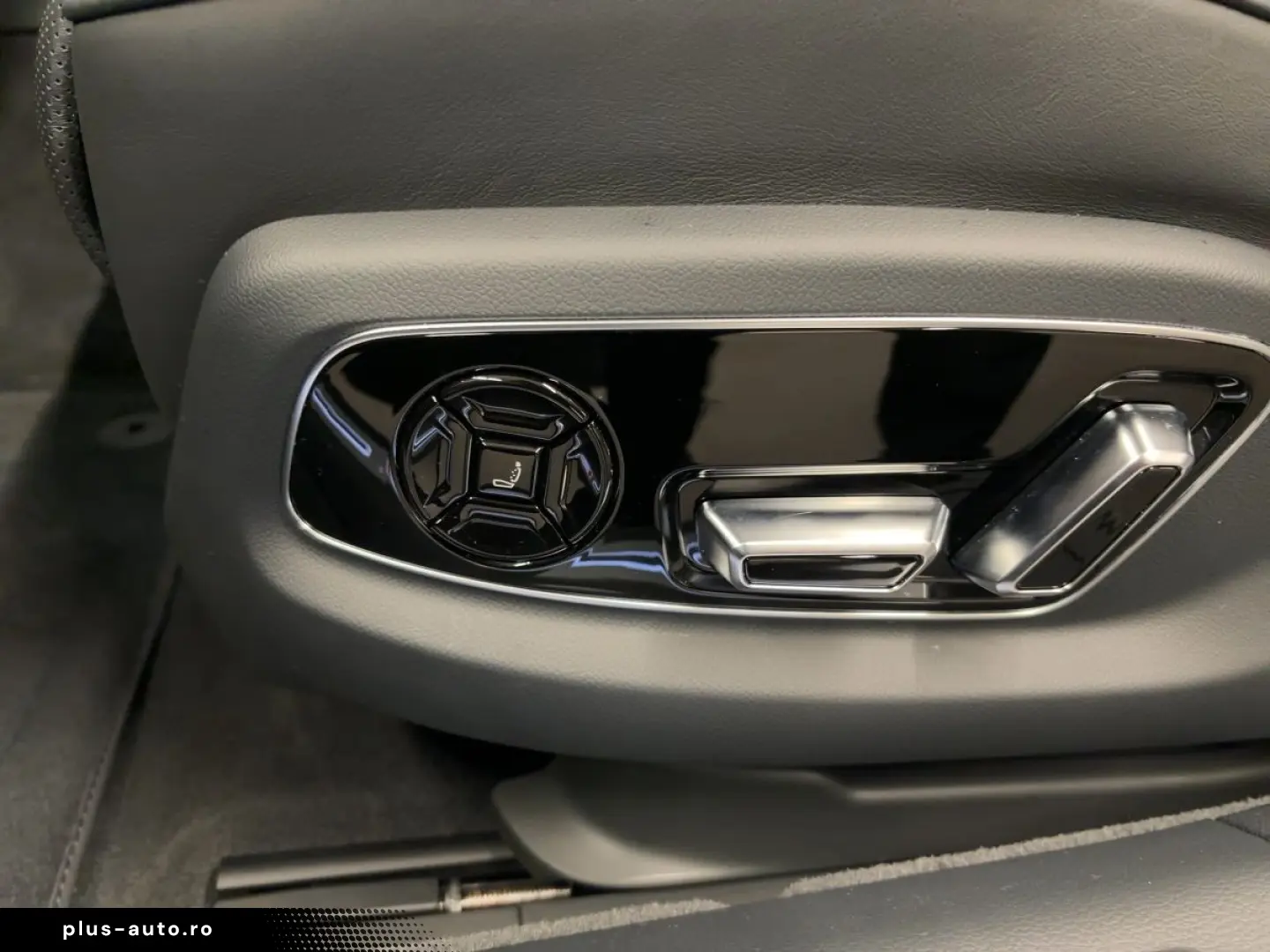 AUDI A8 50 TDI qu.tiptr. AHK 360 K HUD PANO TV NAVI