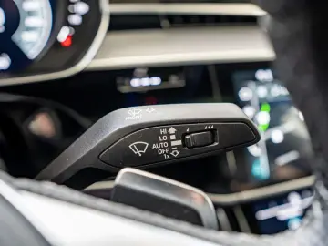 AUDI A8 S Line 50 TDI quattro tiptronic AHK STANDHZ.