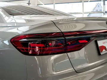 AUDI A8 S Line 50 TDI quattro tiptronic AHK STANDHZ.