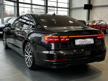 AUDI A8 quattro 3.0 TDI  S-Line Matrix Head-Up Pano