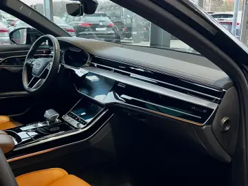AUDI A8 quattro 3.0 TDI  S-Line Matrix Head-Up Pano
