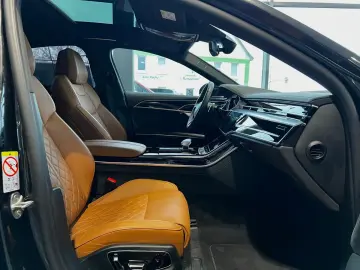 AUDI A8 quattro 3.0 TDI  S-Line Matrix Head-Up Pano