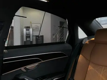 AUDI A8 quattro 3.0 TDI  S-Line Matrix Head-Up Pano