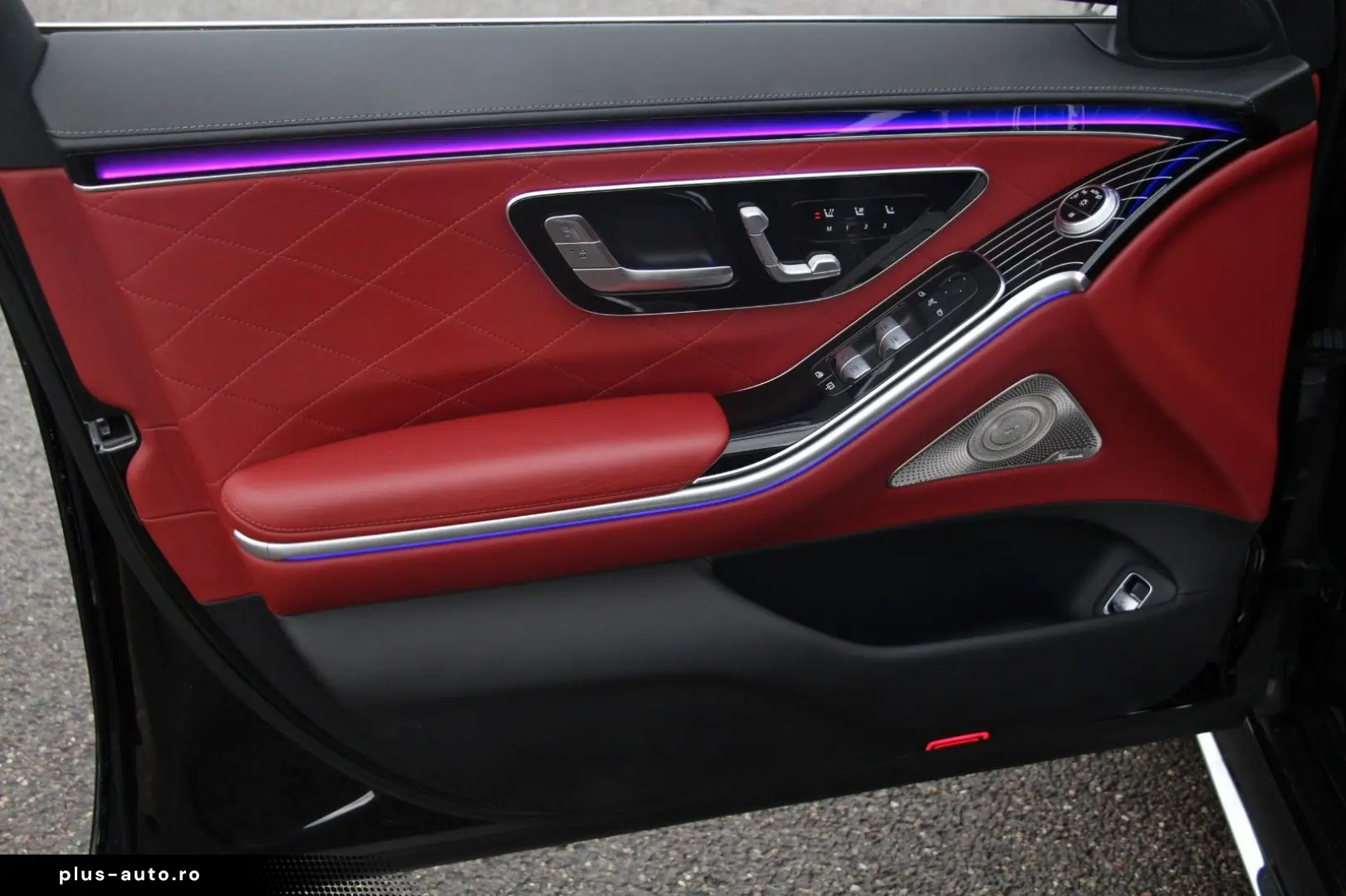 MERCEDES-BENZ S 350 d 4M INTERIEUR ROT ENERGIZING AMG Line