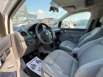 Volkswagen Caddy 1.9 TDI Maxi 7 LOCURI