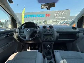 Volkswagen Caddy 1.9 TDI Maxi 7 LOCURI