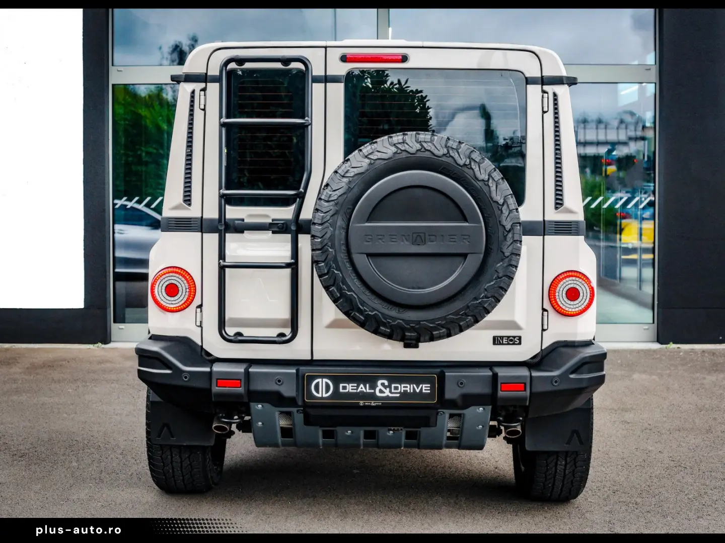 INEOS Grenadier STATION WAGON DIESEL TRIALMASTER KAHN