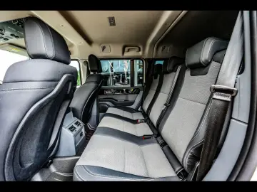 INEOS Grenadier STATION WAGON DIESEL TRIALMASTER KAHN