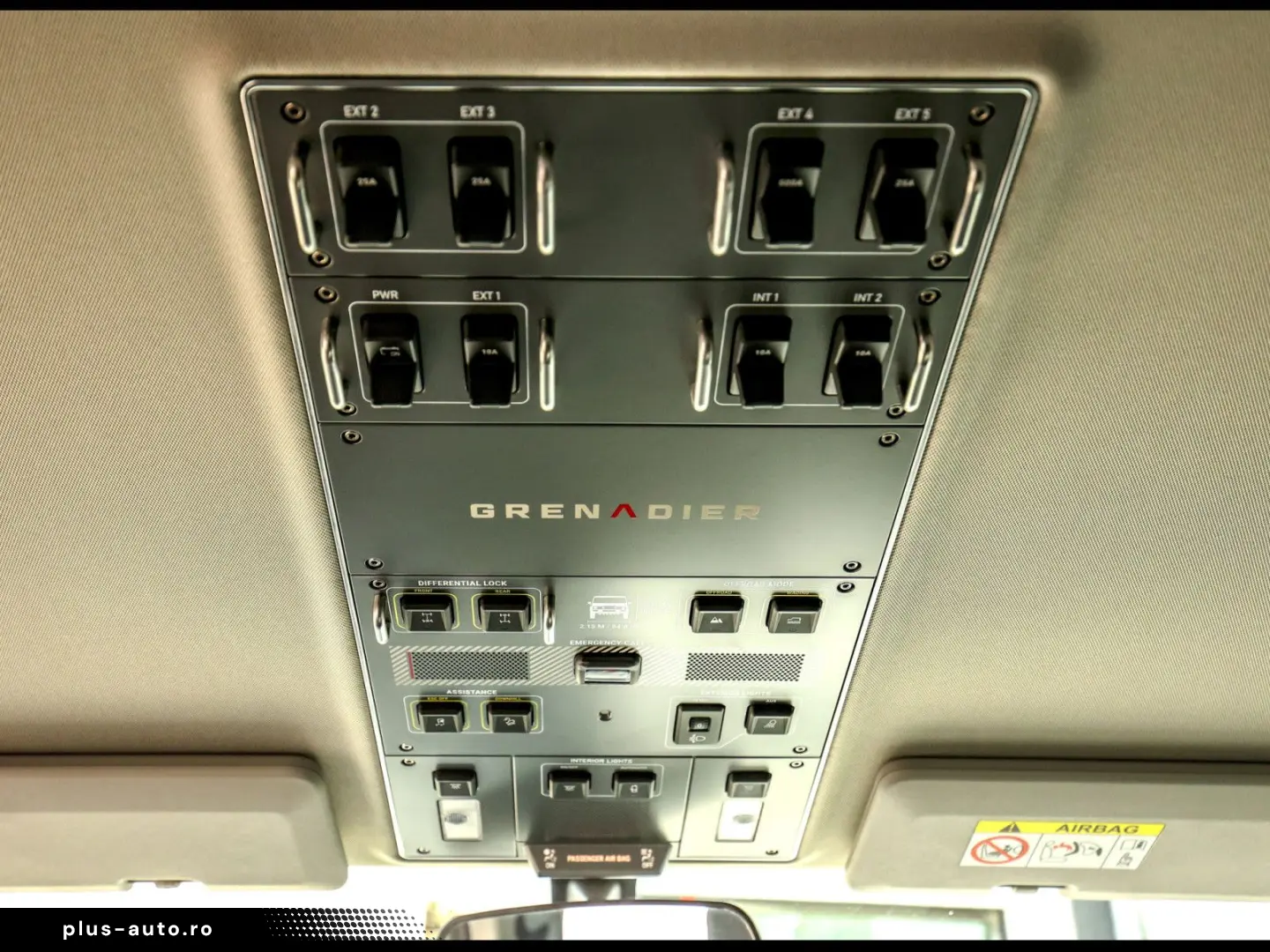 INEOS Grenadier STATION WAGON DIESEL TRIALMASTER KAHN