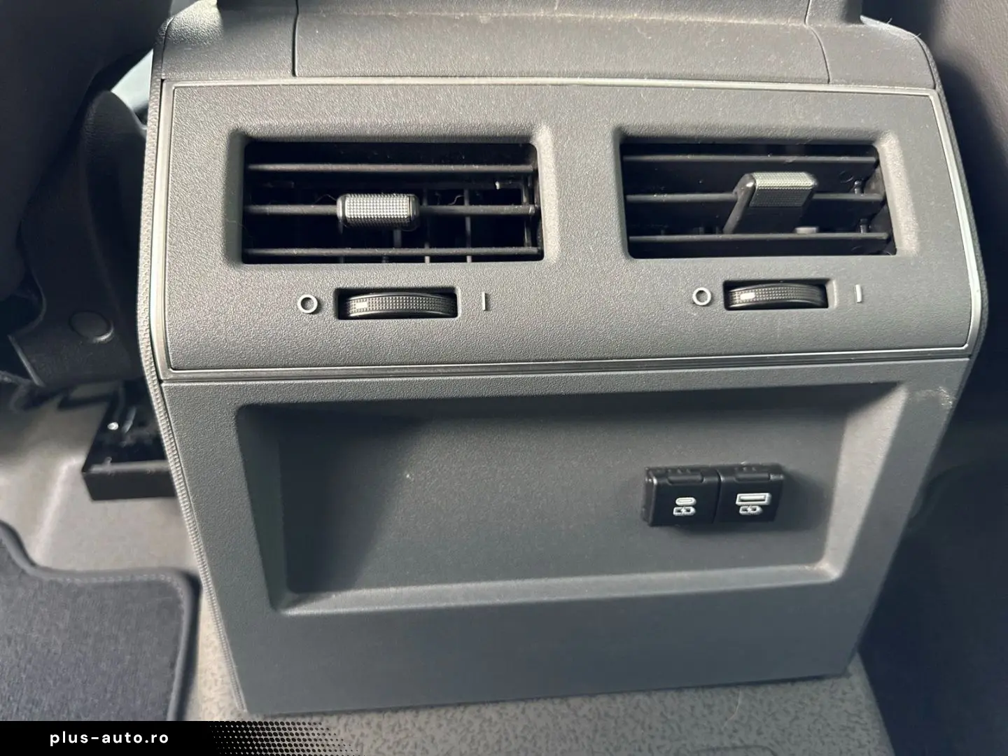 INEOS Grenadier Station Wagon 3.0 Diesel Fieldmaster