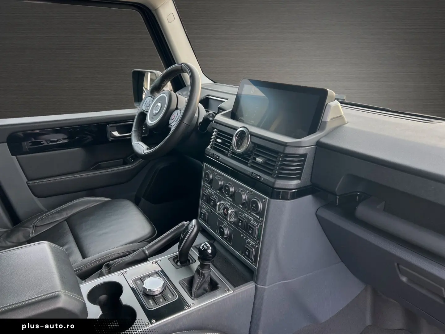 INEOS Grenadier 3.0 Trialmaster Edition Leder Rough