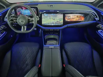 MERCEDES-BENZ E 450d 4Matic AMG Line Laser Pano Bur &hellip;