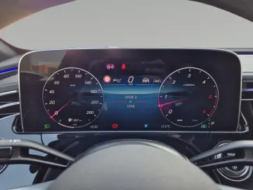 MERCEDES-BENZ E 450d 4Matic AMG Line Laser Pano Bur &hellip;