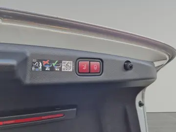 MERCEDES-BENZ E 450d 4Matic AMG Line Laser Pano Bur &hellip;