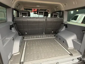 INEOS Grenadier Station Wagon Fieldmaster Edition