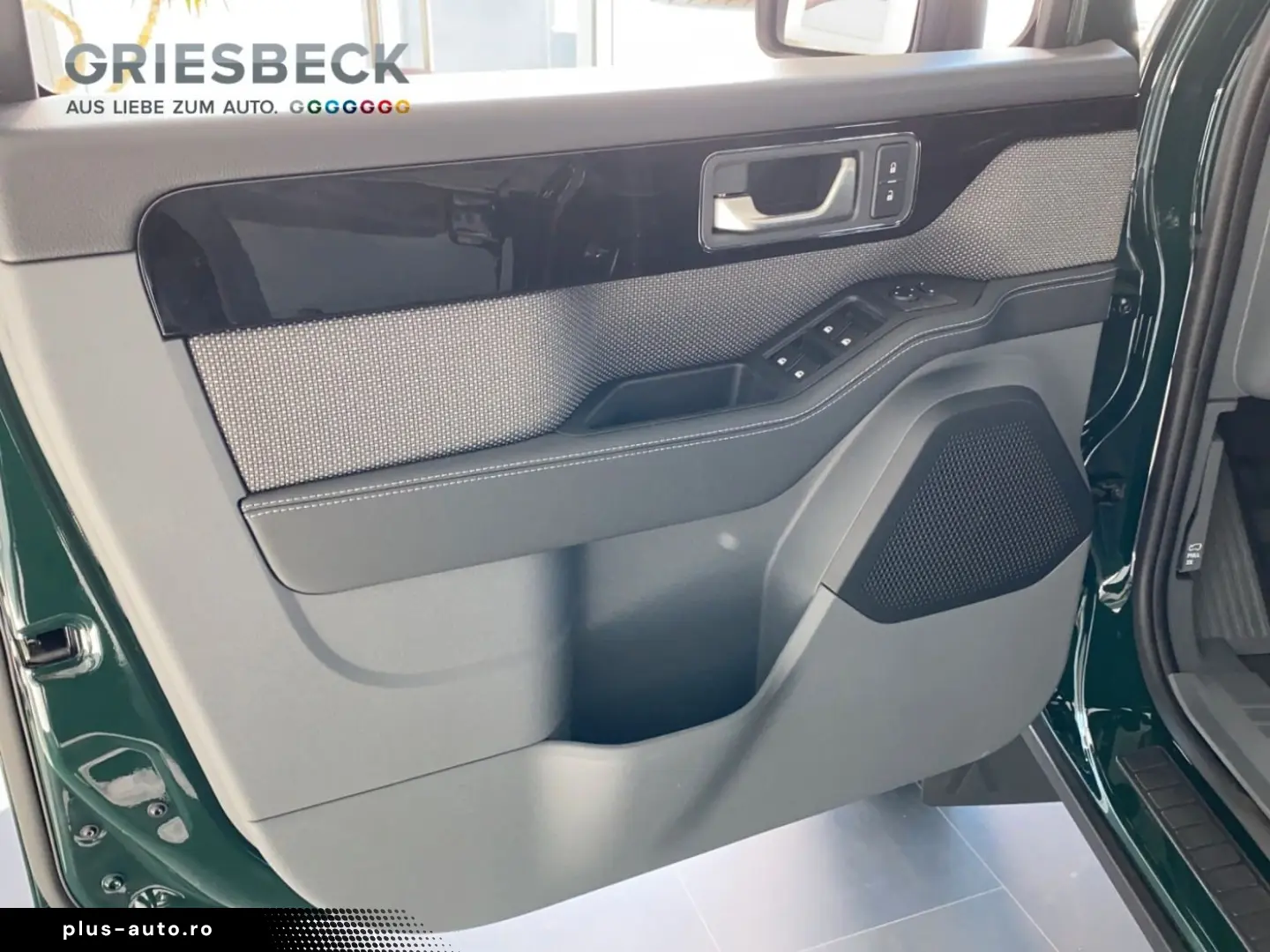 INEOS Grenadier 3.0 Twin TD BFGoodrich Schnorchel LED