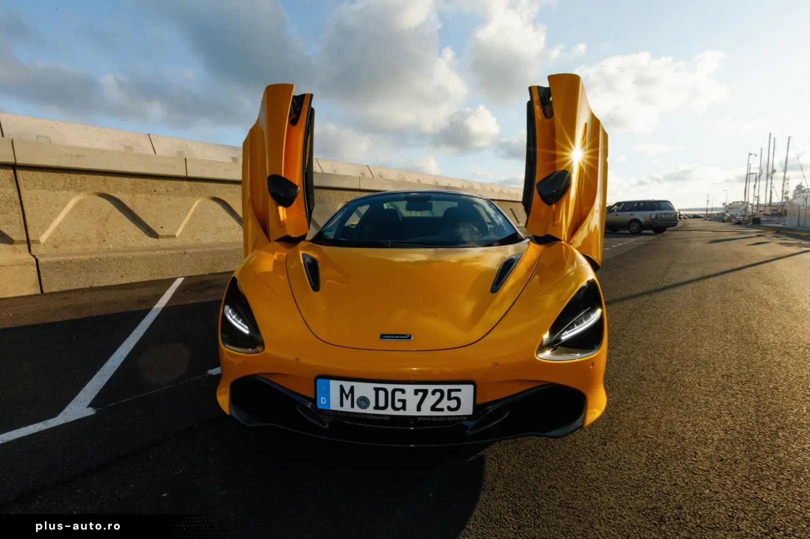 MCLAREN 720S SPIDER PERFORMANCE PACK ROOF LIFT