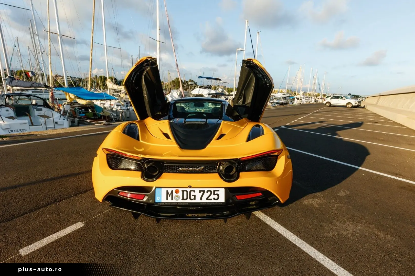 MCLAREN 720S SPIDER PERFORMANCE PACK ROOF LIFT