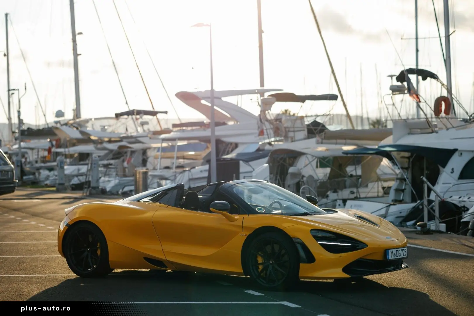 MCLAREN 720S SPIDER PERFORMANCE PACK ROOF LIFT