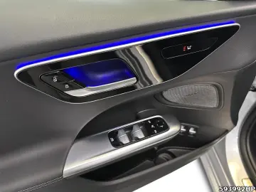 MERCEDES-BENZ C 300 e Avantgarde