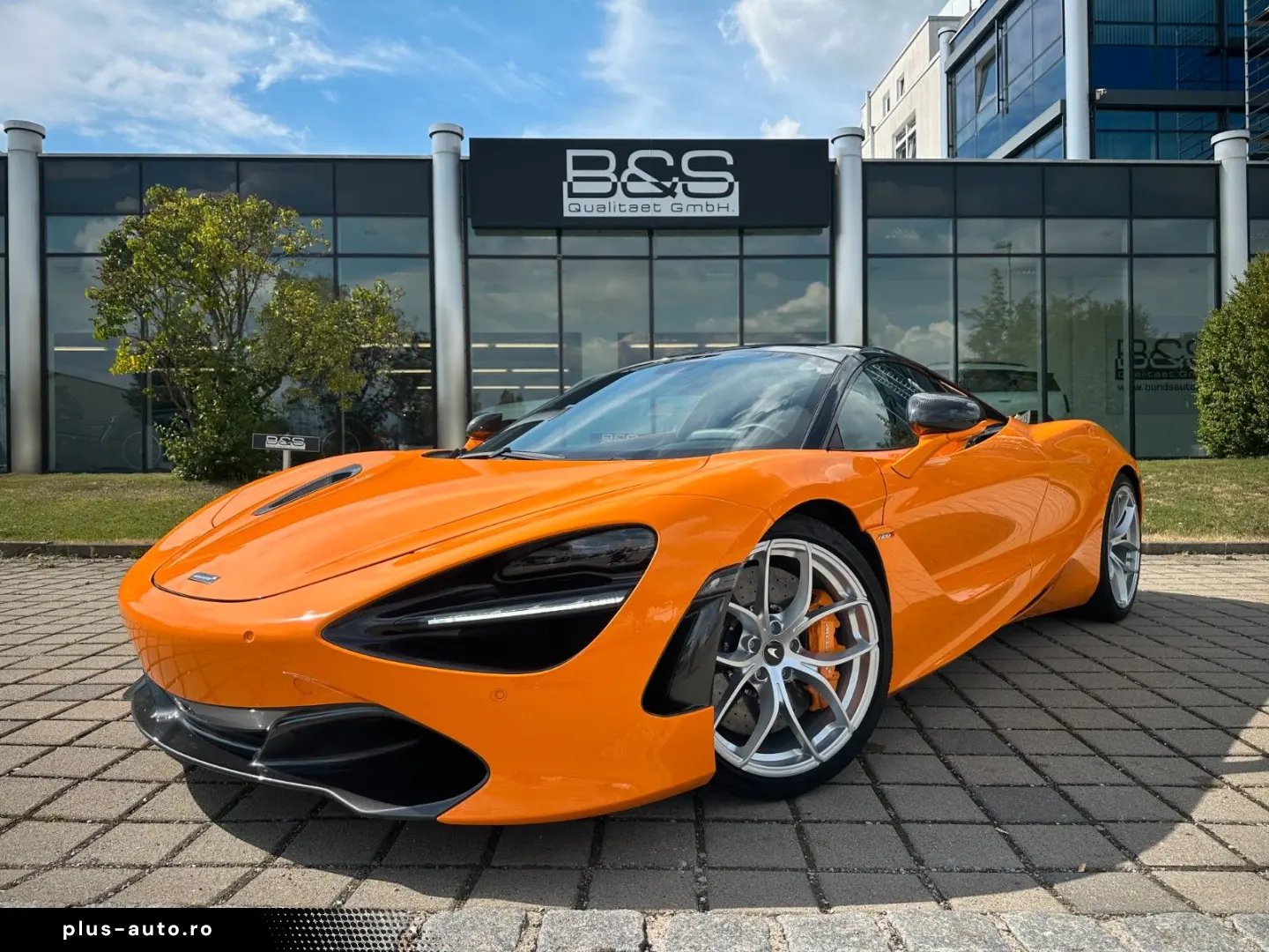 MCLAREN 720S SPIDER PERFOR. PLUS.KERAMIK CARBON LIFT B&W