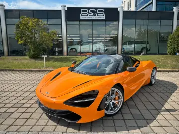 MCLAREN 720S SPIDER PERFOR. PLUS.KERAMIK CARBON LIFT B&W