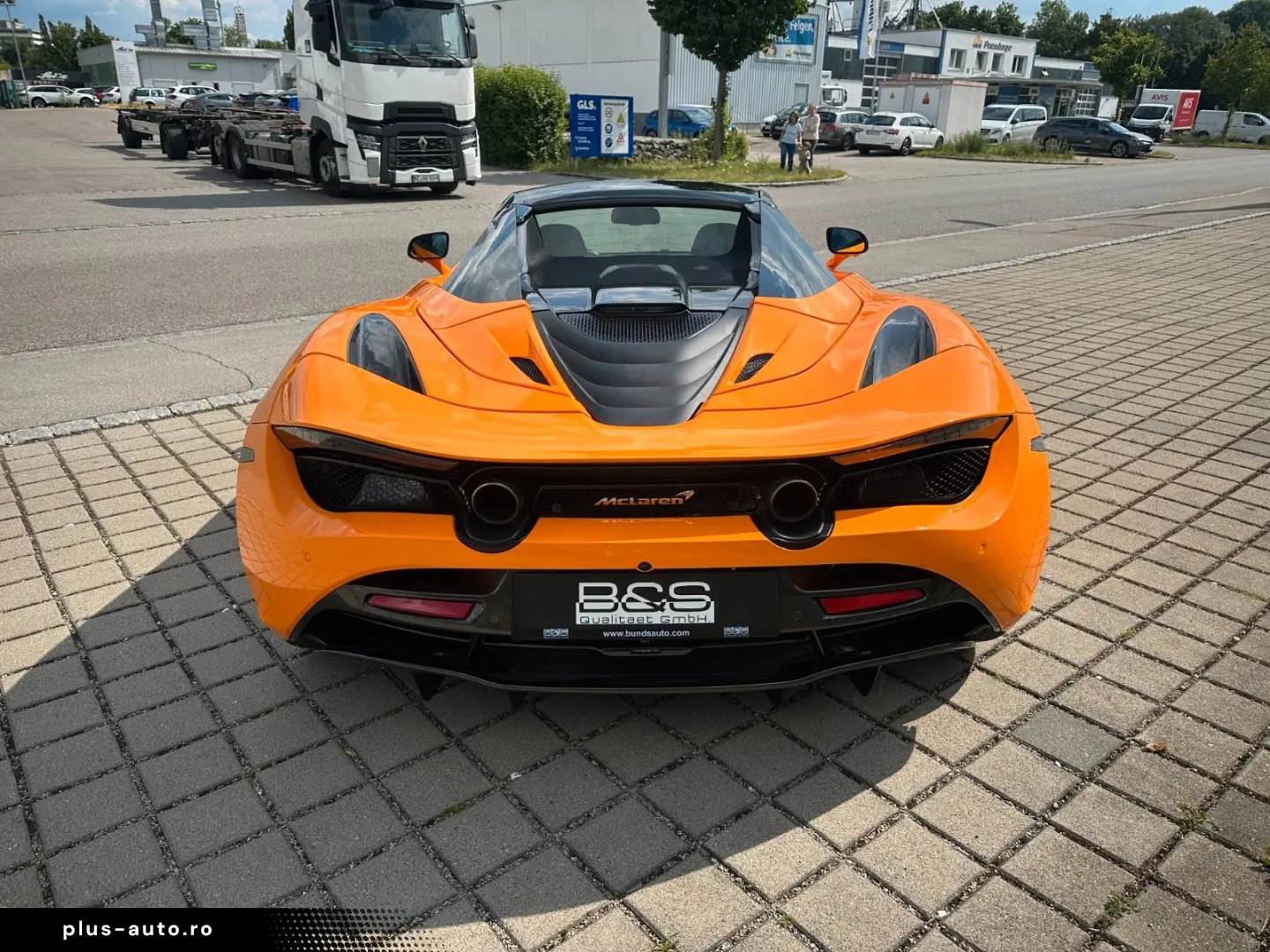 MCLAREN 720S SPIDER PERFOR. PLUS.KERAMIK CARBON LIFT B&W
