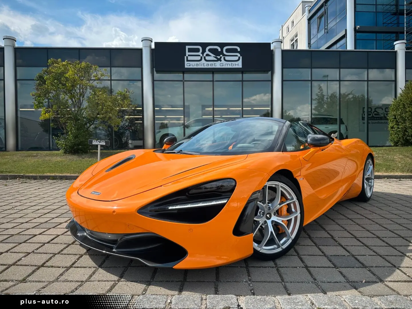 MCLAREN 720S SPIDER PERFOR. PLUS.KERAMIK CARBON LIFT B&W