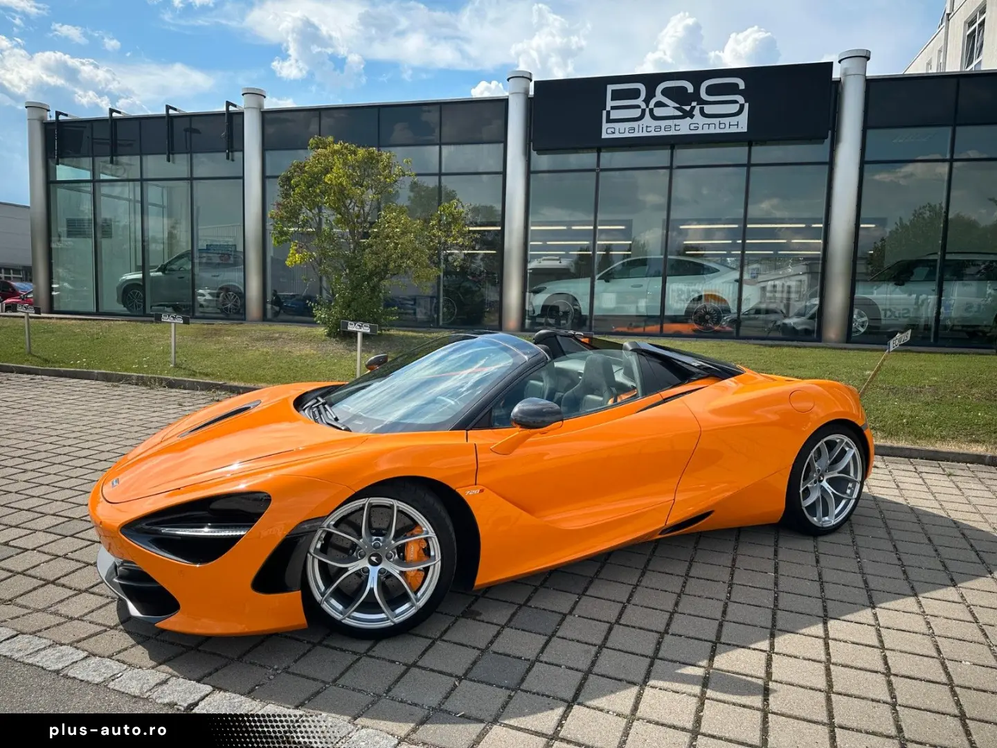 MCLAREN 720S SPIDER PERFOR. PLUS.KERAMIK CARBON LIFT B&W