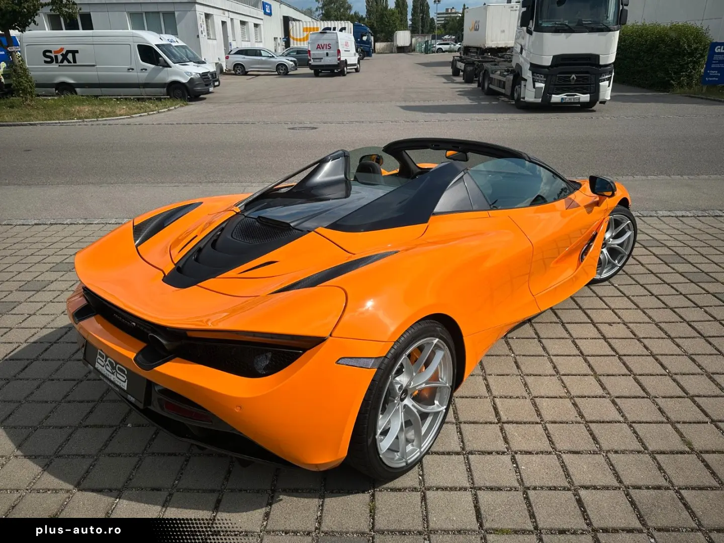 MCLAREN 720S SPIDER PERFOR. PLUS.KERAMIK CARBON LIFT B&W