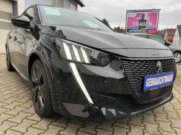 PEUGEOT 208 GT Line   Pure Tech   Pano   SHZ  1.Hand