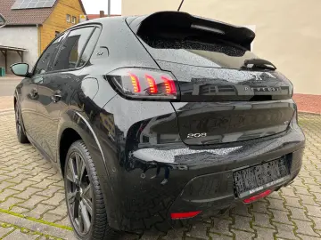 PEUGEOT 208 GT Line   Pure Tech   Pano   SHZ  1.Hand