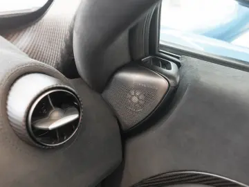 MCLAREN 750S Coupe - Senna Seats - Carbon - Track Brakes