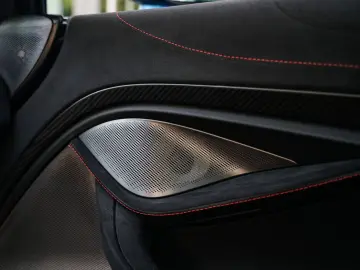 MCLAREN 750S I MSO Paint I Senna Seats I Neupreis 379.00