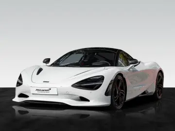 MCLAREN 750S   Ice White   Carbon Exterior
