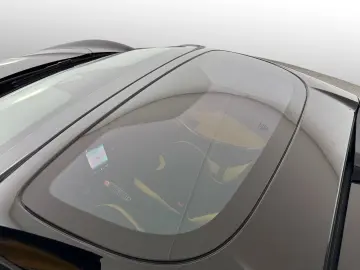 MCLAREN Artura Spider Performance MSO Electrochrom. roof