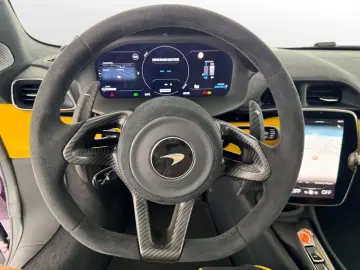 MCLAREN Artura Spider Performance MSO Electrochrom. roof