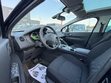Peugeot 3008 2.0 HDi Premium AUTOMAT