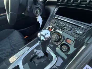 Peugeot 3008 2.0 HDi Premium AUTOMAT