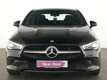 MERCEDES-BENZ CLA 180 d SHZ Park-Assist LED Kessy NAVI Temp