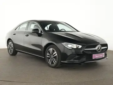 MERCEDES-BENZ CLA 180 d SHZ Park-Assist LED Kessy NAVI Temp