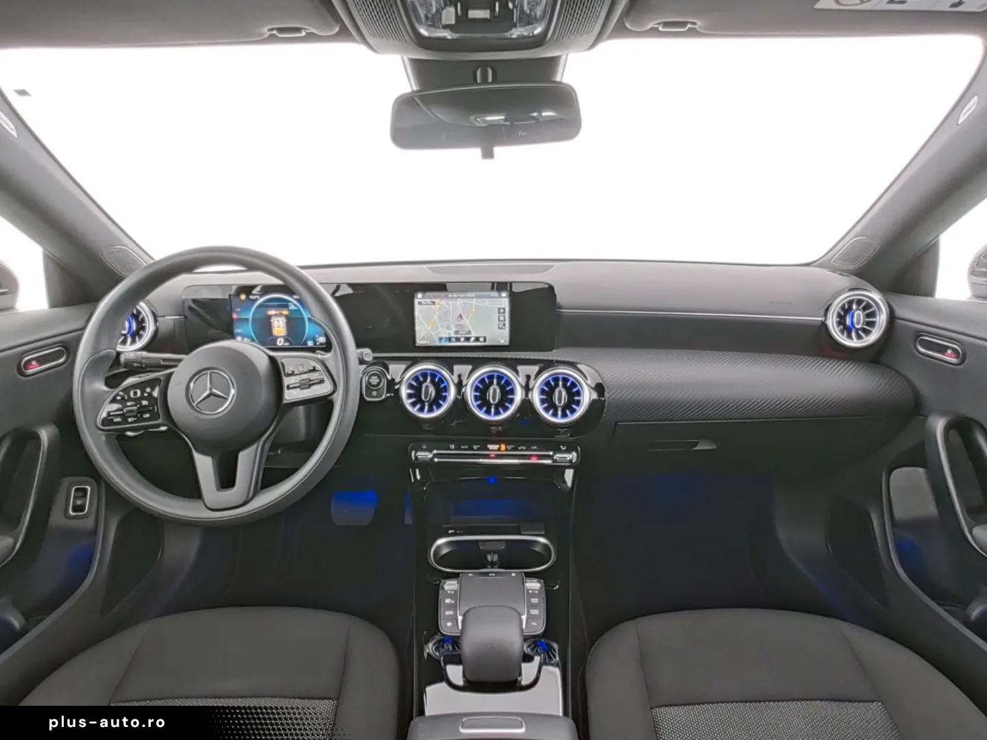 MERCEDES-BENZ CLA 180 d SHZ Park-Assist LED Kessy NAVI Temp