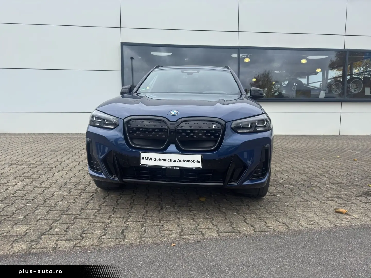 BMW iX3 Impressive LED HUD LenkHZ H&K Liv