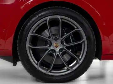 PORSCHE Cayenne Coupe E-Hybrid  Leichtbau Carbon  HD Mtr