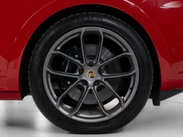 PORSCHE Cayenne Coupe E-Hybrid  Leichtbau Carbon  HD Mtr