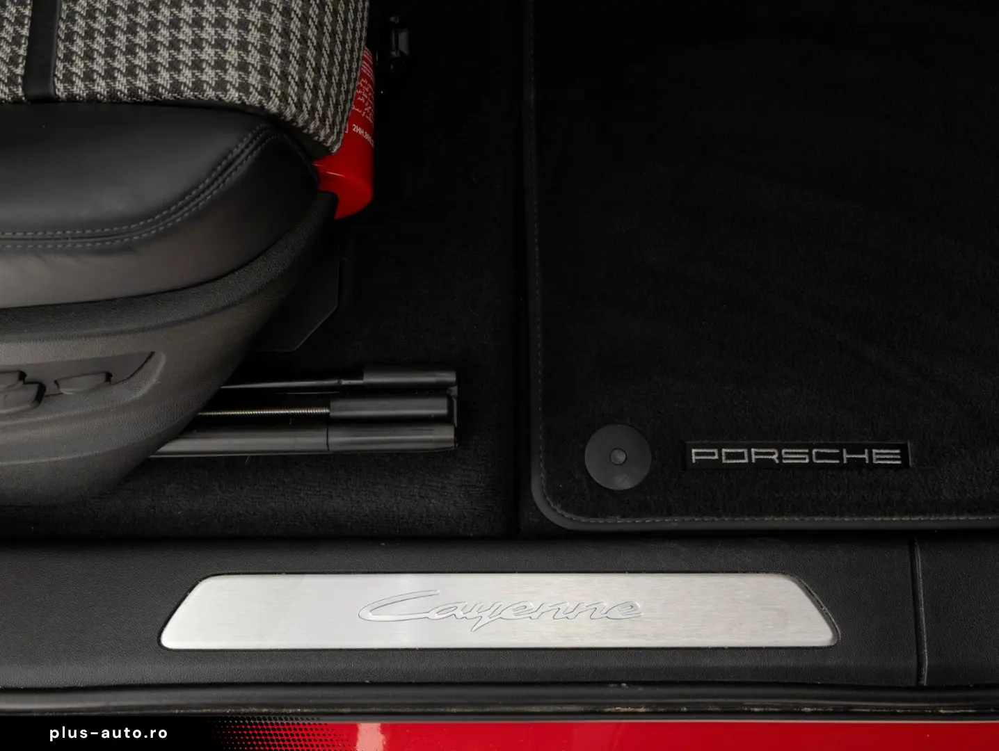 PORSCHE Cayenne Coupe E-Hybrid  Leichtbau Carbon  HD Mtr